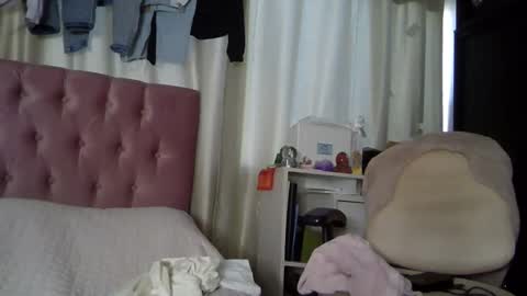 Snapshot of alia_lombardi chatting on December 3, 2024, 12:38 pm Alia Anjali online show from December 3, 2024, 12:38 pm