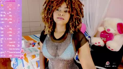 Snapshot of aliana_ross chatting on February 13, 2025, 9:41 am aliana_ross online show from February 13, 2025, 9:41 am