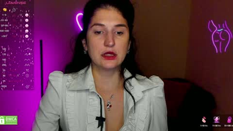 Snapshot of alianna_solo_kiss chatting on January 22, 2025, 7:03 am Alianna online show from January 22, 2025, 7:03 am