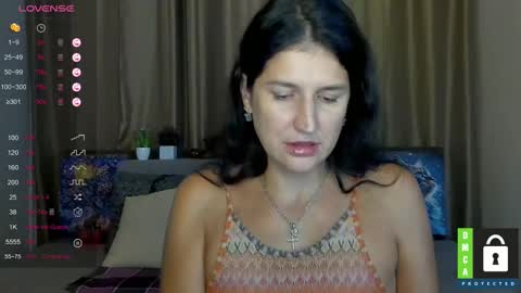 Snapshot of alianna_solo_kiss chatting on September 9, 2025, 11:21 am Alianna online show from September 9, 2025, 11:21 am