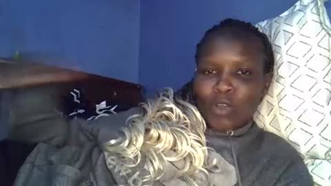 Snapshot of alic_crazy chatting on January 6, 2026, 5:00 am alic_crazy online show from January 6, 2026, 5:00 am