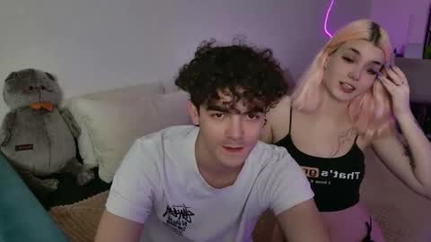 Snapshot of alice118james chatting on September 25, 2025, 6:39 am alice and james online show from September 25, 2025, 6:39 am