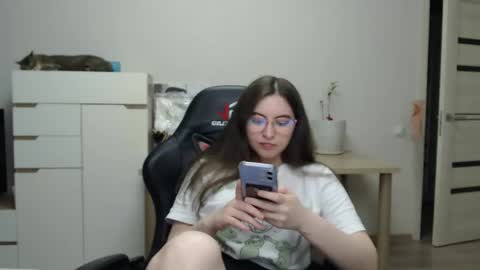 Alice online show from May 13, 2026, 4:59 pm