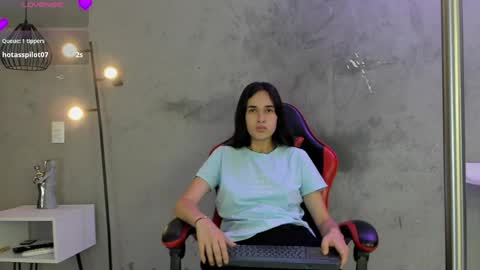 Alice Susan online show from April 8, 2026, 7:36 pm