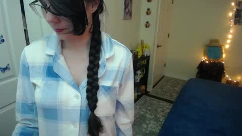 Snapshot of alice_asks chatting on March 20, 2026, 6:29 am Alice Asks online show from March 20, 2026, 6:29 am