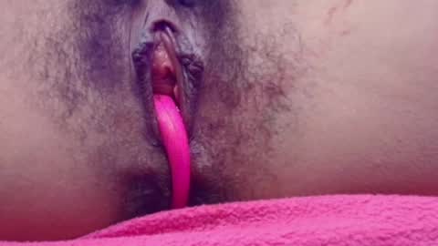 Alice  online show from November 4, 2025, 8:02 am