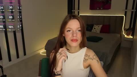 Snapshot of alice_delaney chatting on September 19, 2025, 8:31 pm Alice online show from September 19, 2025, 8:31 pm