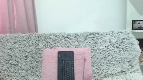 alice online show from October 1, 2025, 7:20 pm