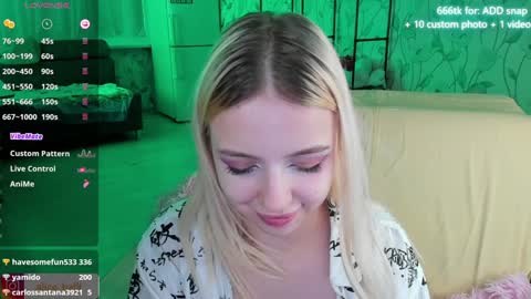 alice_halle online show from December 11, 2024, 11:21 pm