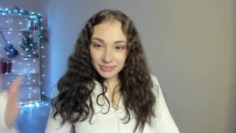 Snapshot of alice_love_888 chatting on December 14, 2025, 12:10 pm Alice online show from December 14, 2025, 12:10 pm