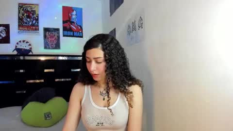 Snapshot of alice_martinez_ chatting on November 14, 2025, 1:54 pm alice and amber online show from November 14, 2025, 1:54 pm