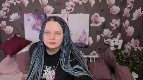 Alice online show from December 4, 2025, 1:42 pm