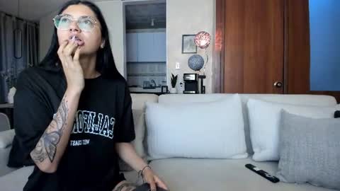 Alice  Mike online show from July 7, 2026, 10:41 am