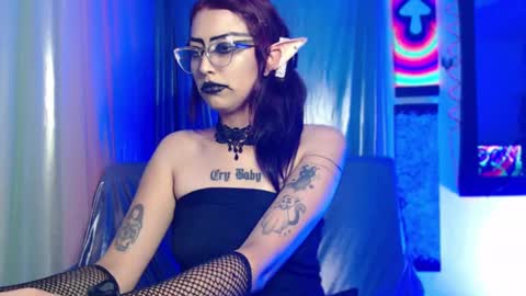      online show from March 5, 2025, 7:27 pm