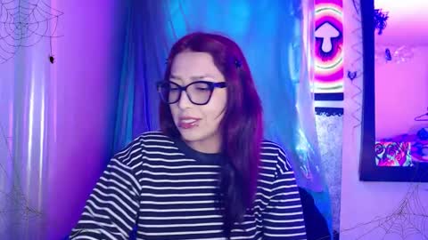      online show from October 7, 2025, 2:58 pm