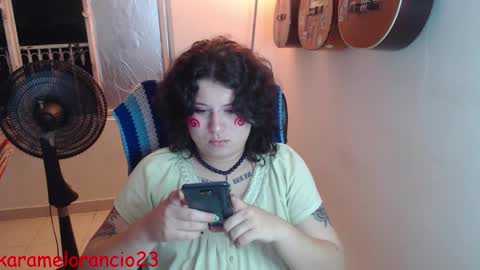 Alicia Aldara online show from September 28, 2025, 9:25 am