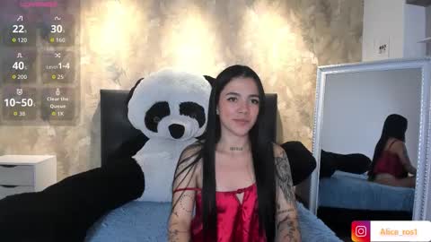 Snapshot of alice_rose5 chatting on October 4, 2025, 3:26 am Alice online show from October 4, 2025, 3:26 am