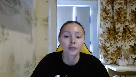 Snapshot of alice_smiles chatting on April 20, 2026, 11:57 am Alice smiles online show from April 20, 2026, 11:57 am