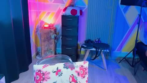 Alice online show from October 20, 2025, 10:10 pm