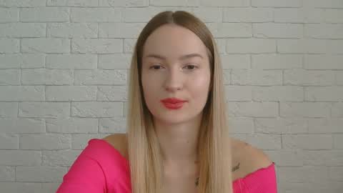 Alice online show from October 13, 2025, 1:22 pm