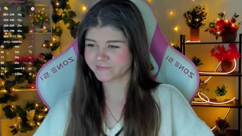 Snapshot of alice_tails chatting on October 12, 2025, 2:16 pm Alice online show from October 12, 2025, 2:16 pm