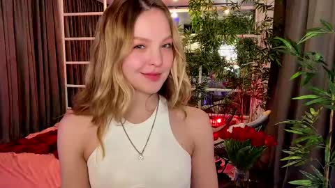 Alice  online show from March 11, 2025, 9:04 pm