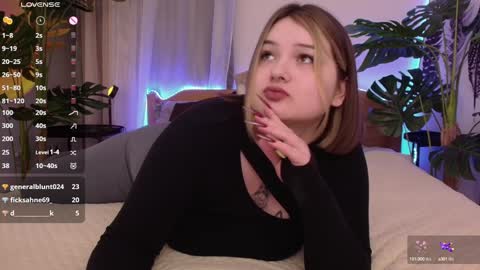 Snapshot of alice_walters chatting on January 29, 2025, 7:43 pm Alice online show from January 29, 2025, 7:43 pm