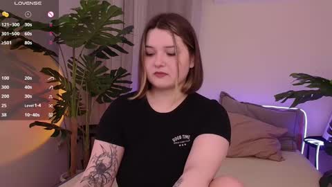 Snapshot of alice_walters chatting on March 1, 2025, 3:49 pm Alice online show from March 1, 2025, 3:49 pm
