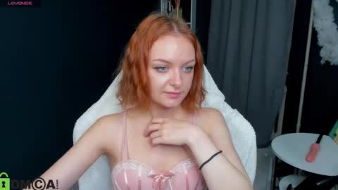 Cat online show from September 20, 2025, 2:45 am