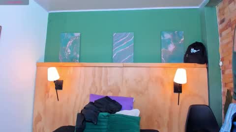 Snapshot of aliceandsia chatting on January 7, 2026, 9:06 pm Alice and Asia online show from January 7, 2026, 9:06 pm