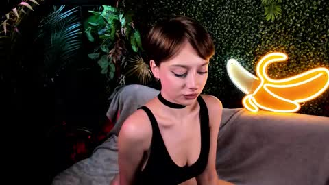 Snapshot of alicebels chatting on November 22, 2025, 4:33 am Your sweet Alice INST alicebellies online show from November 22, 2025, 4:33 am