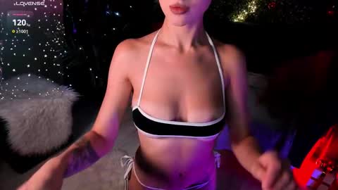 Snapshot of alicebels chatting on January 7, 2026, 5:21 am Your sweet Alice INST alicebellies online show from January 7, 2026, 5:21 am