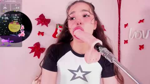 Snapshot of alicebonam chatting on January 13, 2026, 12:05 am Alice online show from January 13, 2026, 12:05 am