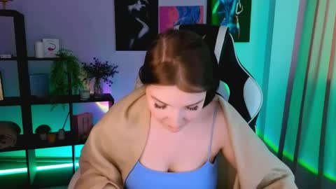 alicechanell online show from May 22, 2026, 4:19 am