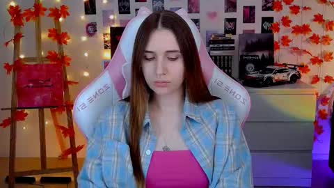 alicecharmy online show from November 9, 2025, 7:50 am