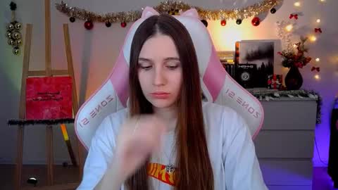 Snapshot of alicecharmy chatting on December 21, 2025, 10:44 am alicecharmy online show from December 21, 2025, 10:44 am