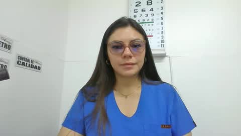 Snapshot of alicee16 chatting on January 10, 2025, 6:49 pm alicee16 online show from January 10, 2025, 6:49 pm