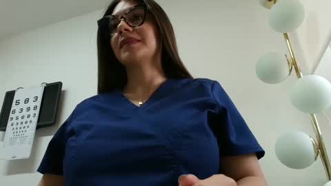 Snapshot of alicee16 chatting on September 13, 2025, 4:29 pm alicee16 online show from September 13, 2025, 4:29 pm