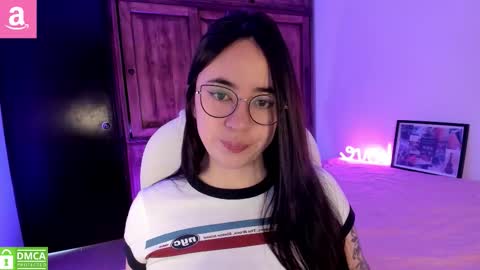 Aliceee  ..   97YP9VWGZHrefnav wishlist lists 1 online show from January 7, 2026, 4:09 pm