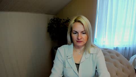 Snapshot of alicee__grace chatting on December 12, 2024, 10:13 am Alicee online show from December 12, 2024, 10:13 am
