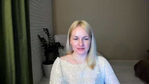 Snapshot of alicee__grace chatting on February 7, 2026, 8:45 pm Alicee online show from February 7, 2026, 8:45 pm
