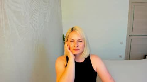 Alicee online show from May 18, 2026, 8:53 am