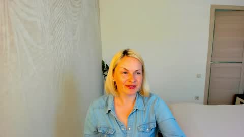 Alicee online show from May 22, 2026, 10:32 am