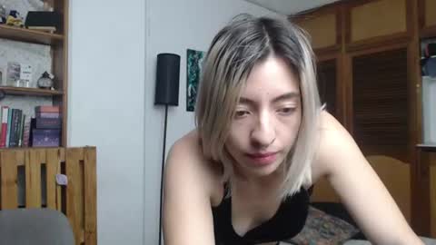 alicee_logan_ online show from July 15, 2026, 1:00 am