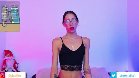 Snapshot of alicee_salvatore chatting on February 23, 2026, 8:39 pm Alice Salvatore online show from February 23, 2026, 8:39 pm