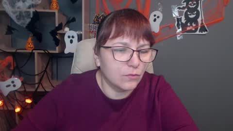 AliceInks online show from October 19, 2025, 6:14 am