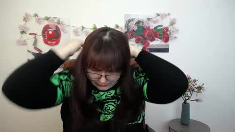 Snapshot of aliceinks chatting on January 17, 2026, 7:13 am AliceInks online show from January 17, 2026, 7:13 am