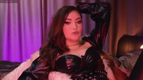 alicejameson online show from May 26, 2026, 9:44 pm