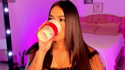  ALICEKIING online show from November 11, 2025, 2:33 am