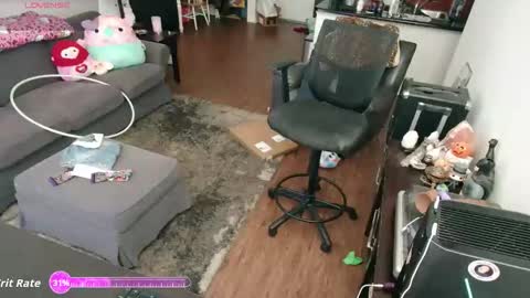 Snapshot of aliceliddell710 chatting on February 19, 2026, 5:20 pm Alice Liddell online show from February 19, 2026, 5:20 pm